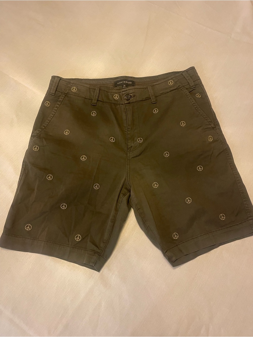 Lucky Brand Men's Olive Green Peace Sign Embroidered Flat Front Shorts